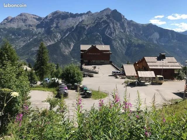 Le Hameau Des Ecrins Apartment ปี-แซ็ง-วาซ็อง ภายนอก รูปภาพ