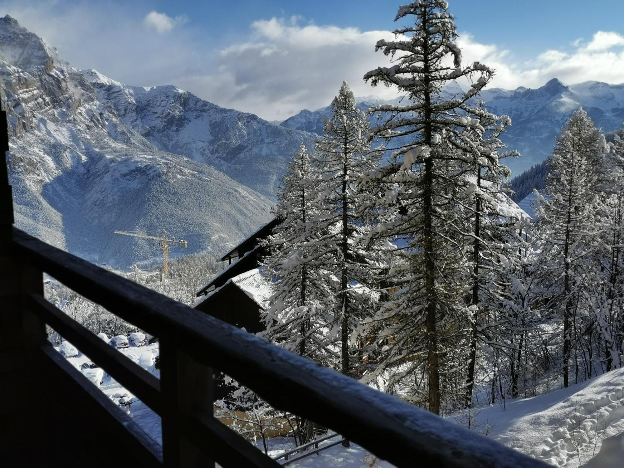 Le Hameau Des Ecrins Apartment ปี-แซ็ง-วาซ็อง ภายนอก รูปภาพ